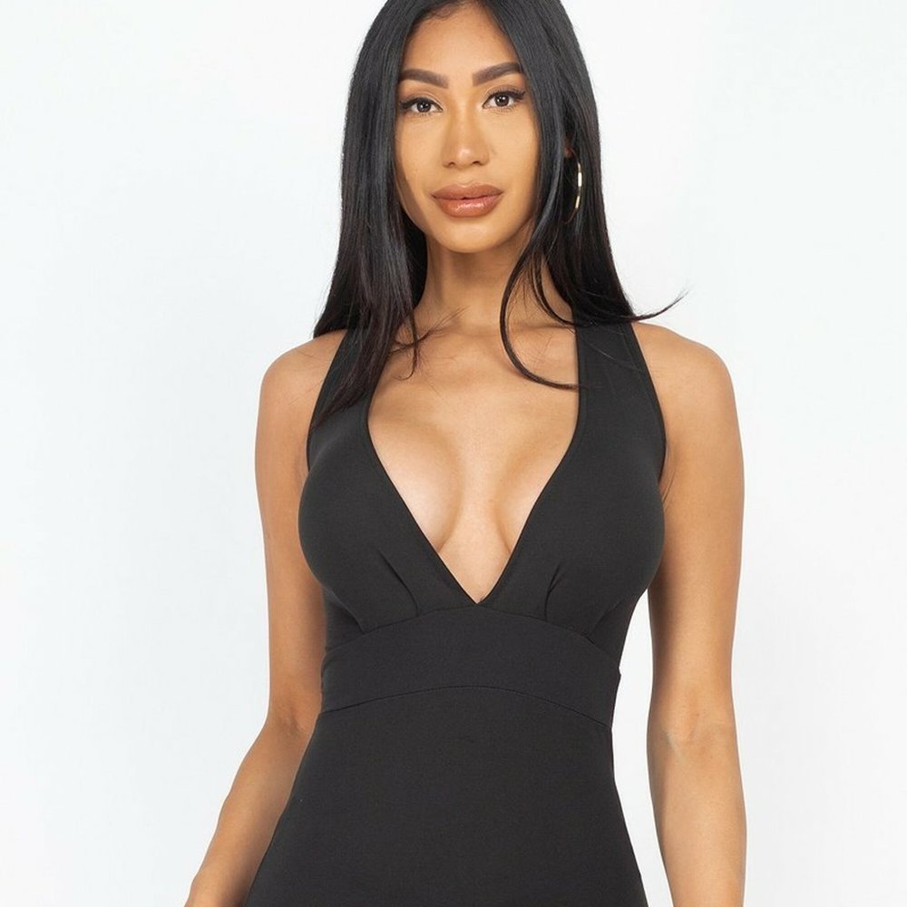 FRONT TUCK BODYCON MINI DRESS WITH PLUNGING V NECKLINE
